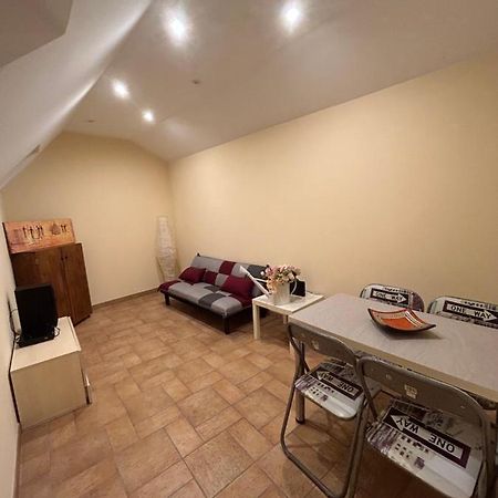 Bed and Breakfast Jambo House Velletri Exterior foto